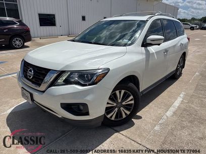 Used 2017 Nissan Pathfinder SL w/ SL Premium Package