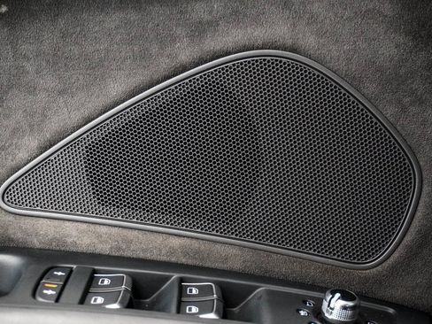 Used 2017 Audi A8 L 4.0T w/ Driver Assistance Package image 27