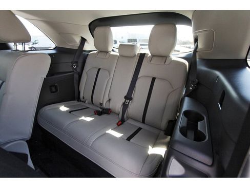 New 2026 MAZDA CX-90 3.3 Turbo w/ Preferred Package image 10