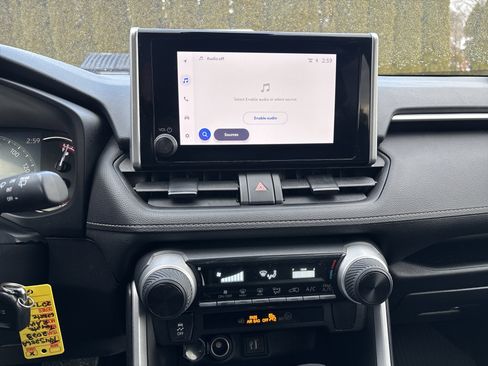 Certified 2023 Toyota RAV4 LE image 23