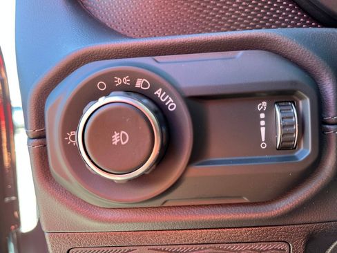 New 2025 Jeep Wrangler Unlimited Rubicon image 15