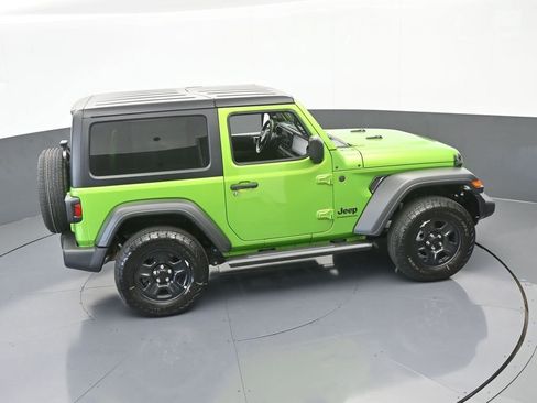 Used 2025 Jeep Wrangler Sport image 42