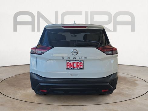 Used 2021 Nissan Rogue S FWD image 7