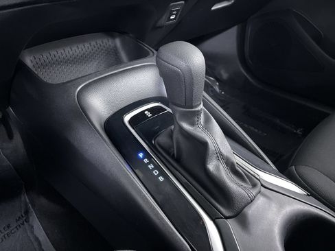 Used 2023 Toyota Corolla LE FWD image 17