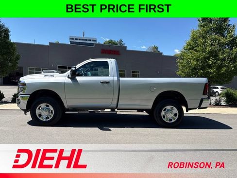 New 2026 RAM 2500 Tradesman AWD/4WD image 4
