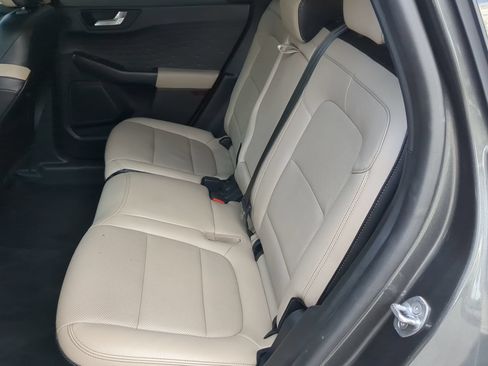Certified 2020 Ford Escape Titanium w/ Titanium Premium Package 2.0 AWD/4WD image 54