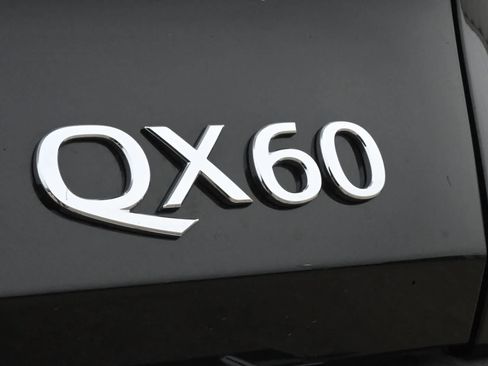 Certified 2023 INFINITI QX60 Luxe w/ Cargo Package AWD/4WD image 19