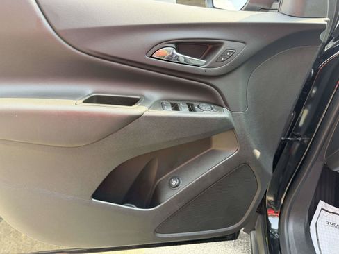 Certified 2023 Chevrolet Equinox LT FWD image 16