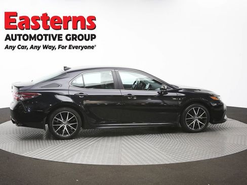 Used 2024 Toyota Camry SE w/ Cold Weather Package FWD image 43