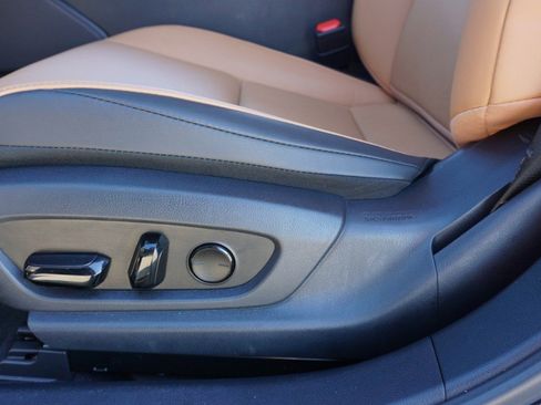 Certified 2025 Lexus ES 350 w/ Premium Package image 22