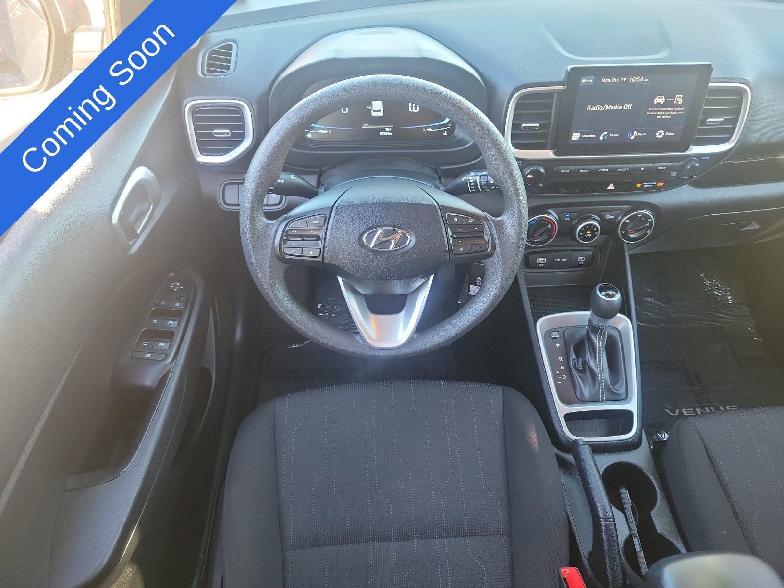 Certified 2025 Hyundai Venue SE FWD image 7