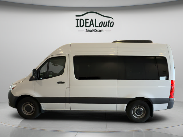 Used 2024 Mercedes-Benz Sprinter 2500 image 12