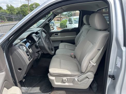 Used 2010 Ford F150 XLT RWD image 24