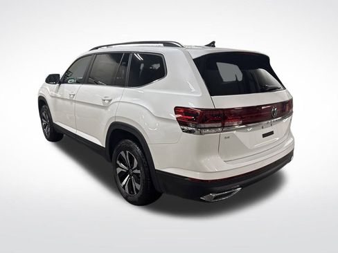 New 2026 Volkswagen Atlas SE image 3