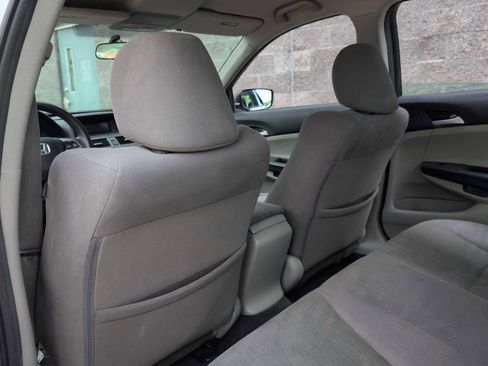 Used 2011 Honda Accord LX image 16