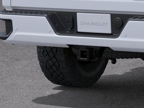 New 2026 Chevrolet Silverado 2500 ZR2 AWD/4WD image 14