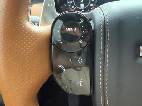 Used 2022 Land Rover Range Rover Sport SVR image 23