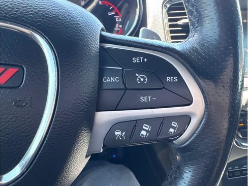 Used 2017 Dodge Durango R/T w/ Technology Group AWD/4WD image 24