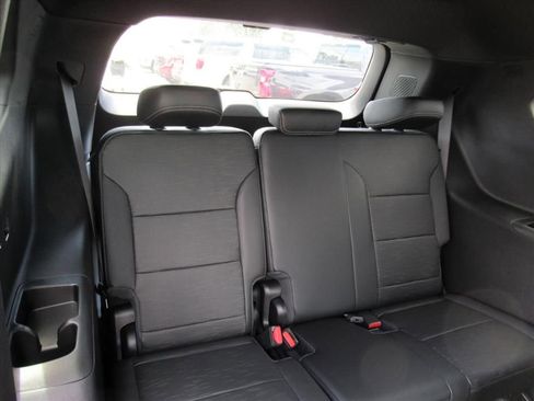 New 2026 Buick Enclave Sport Touring w/ Power Package image 32