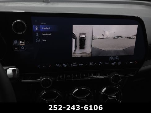 Used 2024 Chevrolet Blazer EV RS image 23