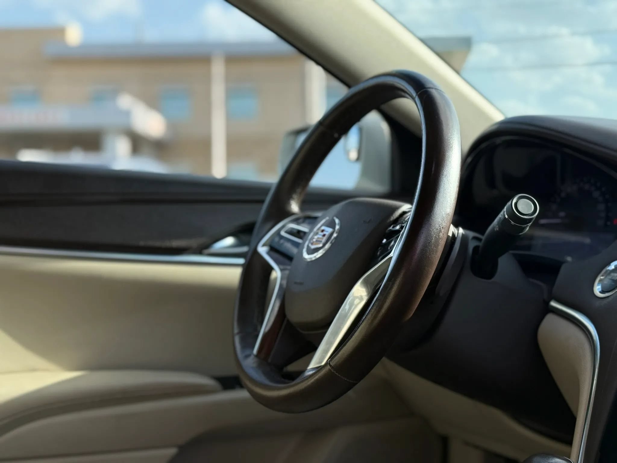 Used 2014 Cadillac XTS FWD image 23