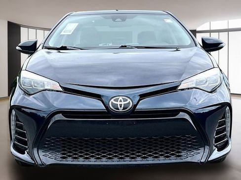 Used 2019 Toyota Corolla XSE FWD image 2