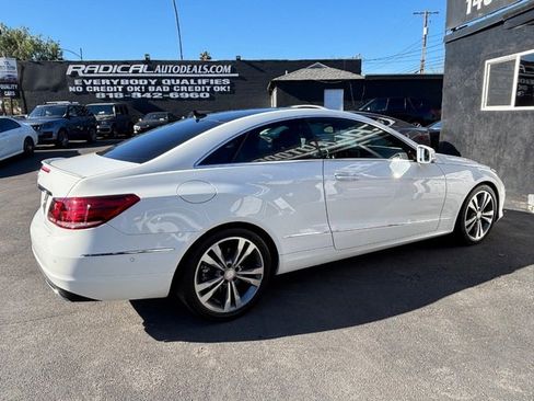 Used 2017 Mercedes-Benz E 400 Coupe image 23