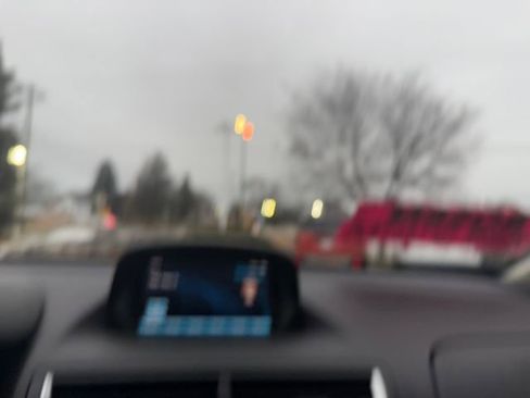 Used 2015 Buick Encore Base image 29