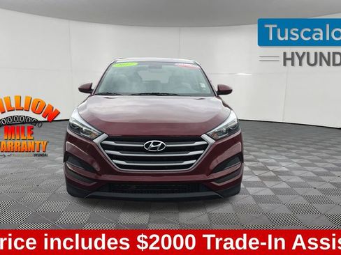 Used 2017 Hyundai Tucson SE image 2