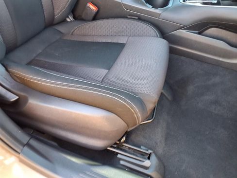 Used 2023 Subaru Outback Premium image 19