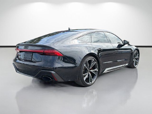 Used 2021 Audi RS 7 Sportback w/ Carbon Optic Package AWD/4WD image 3