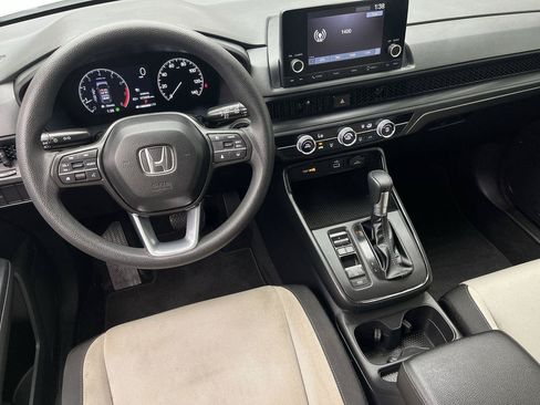 Used 2023 Honda CR-V LX image 10