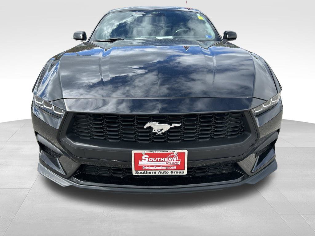 Used 2024 Ford Mustang Coupe w/ 2.3L High Performance Package RWD image 9