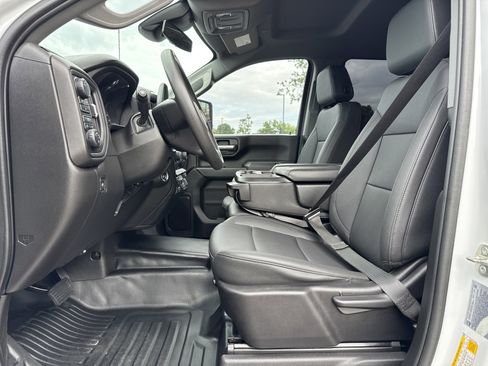 Used 2024 Chevrolet Silverado 3500 W/T AWD/4WD image 16
