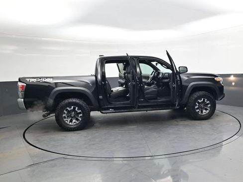 Used 2023 Toyota Tacoma TRD Off-Road image 40