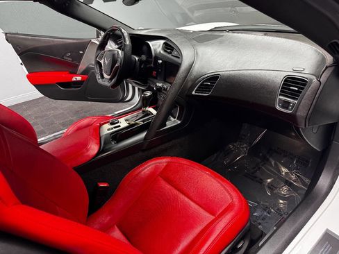 Used 2016 Chevrolet Corvette Stingray Coupe w/ 2LT Preferred Equipment Group image 41