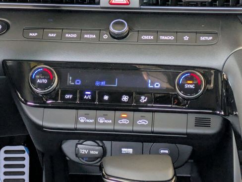 New 2026 Hyundai Elantra Sport image 22