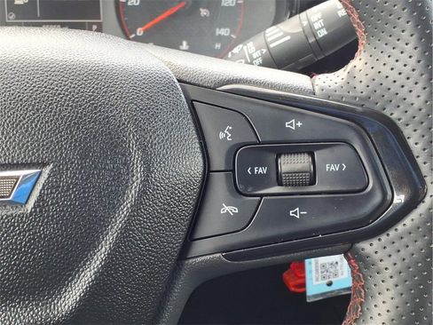 Used 2024 Chevrolet Trax RS w/ Driver Confidence Package image 26