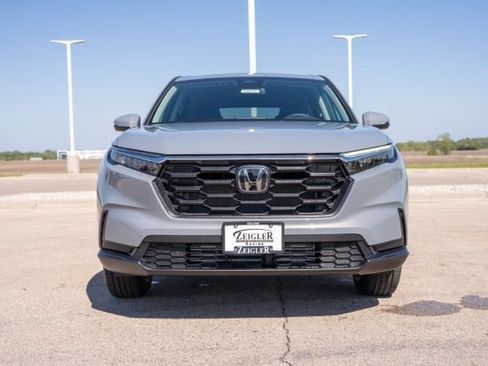 Used 2024 Honda CR-V LX image 2