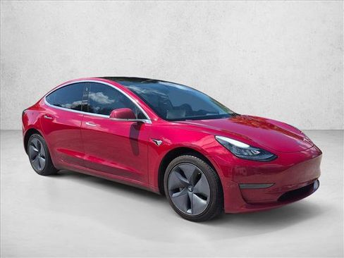 Used 2019 Tesla Model 3 Standard Range Plus RWD image 3