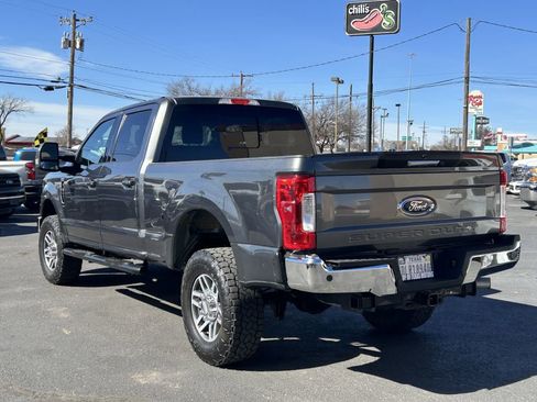 Used 2018 Ford F250 Lariat w/ Lariat Value Package image 20