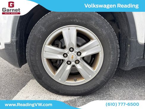 Used 2017 Chevrolet Trax LT w/ LT Convenience Package image 9