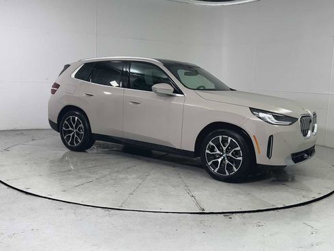 New 2026 BMW X3 xDrive30 w/ Premium Package image 8