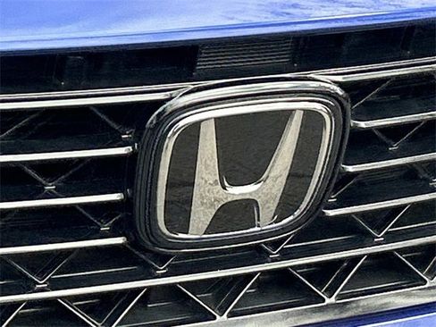 Used 2024 Honda Accord Sport image 11
