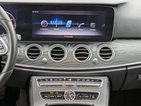 Certified 2019 Mercedes-Benz E 450 4MATIC Sedan image 15