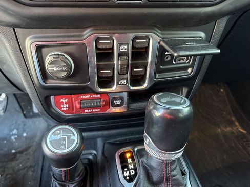 Used 2020 Jeep Wrangler Unlimited Rubicon image 17