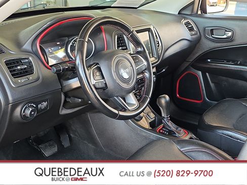 Used 2020 Jeep Compass Trailhawk AWD/4WD image 10
