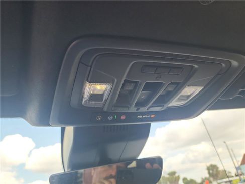 Used 2024 GMC Sierra 1500 Denali Ultimate image 44