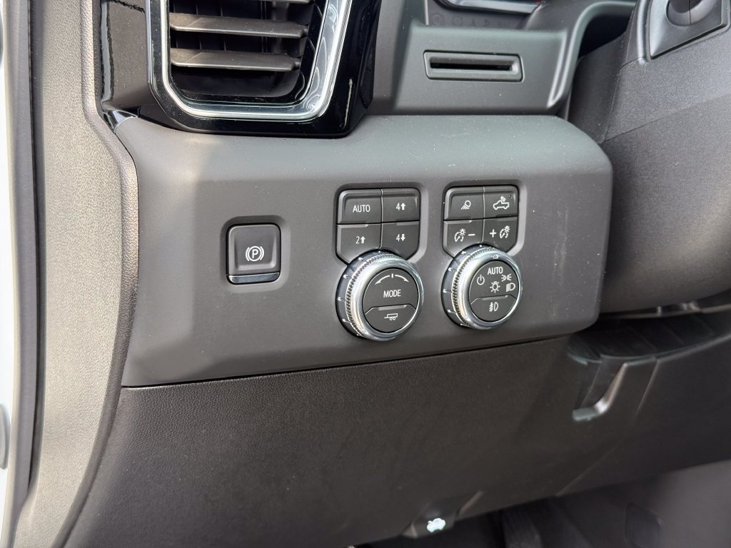 New 2026 GMC Sierra 2500 Denali AWD/4WD image 23
