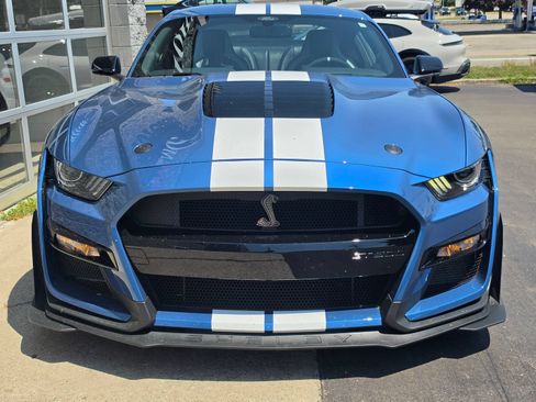 Used 2021 Ford Mustang Shelby GT500 w/ Technology Package RWD image 2